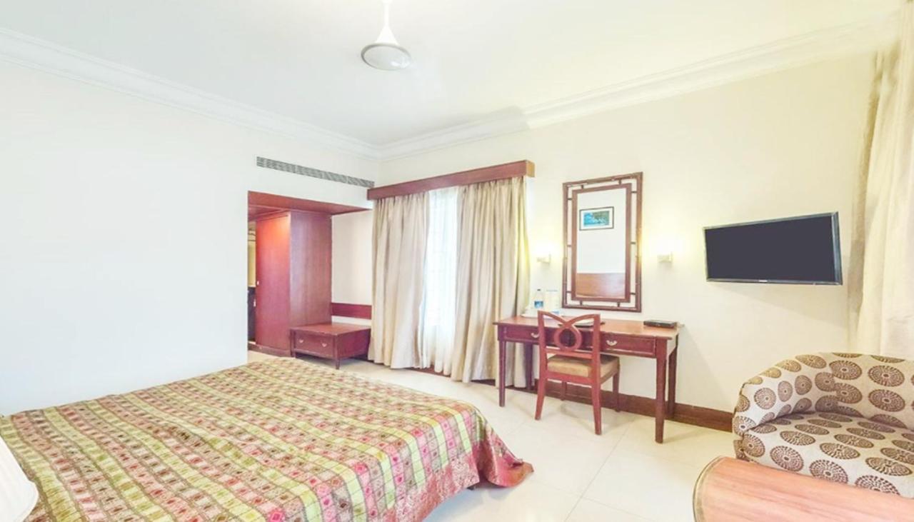 Готель Rns Residency Sea View Mavalli Екстер'єр фото