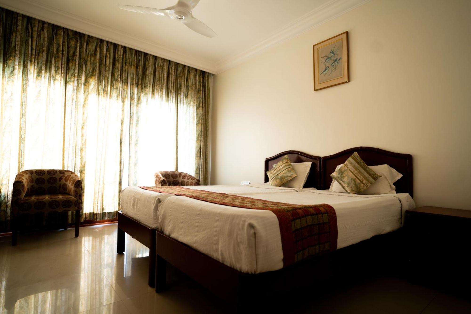 Готель Rns Residency Sea View Mavalli Екстер'єр фото
