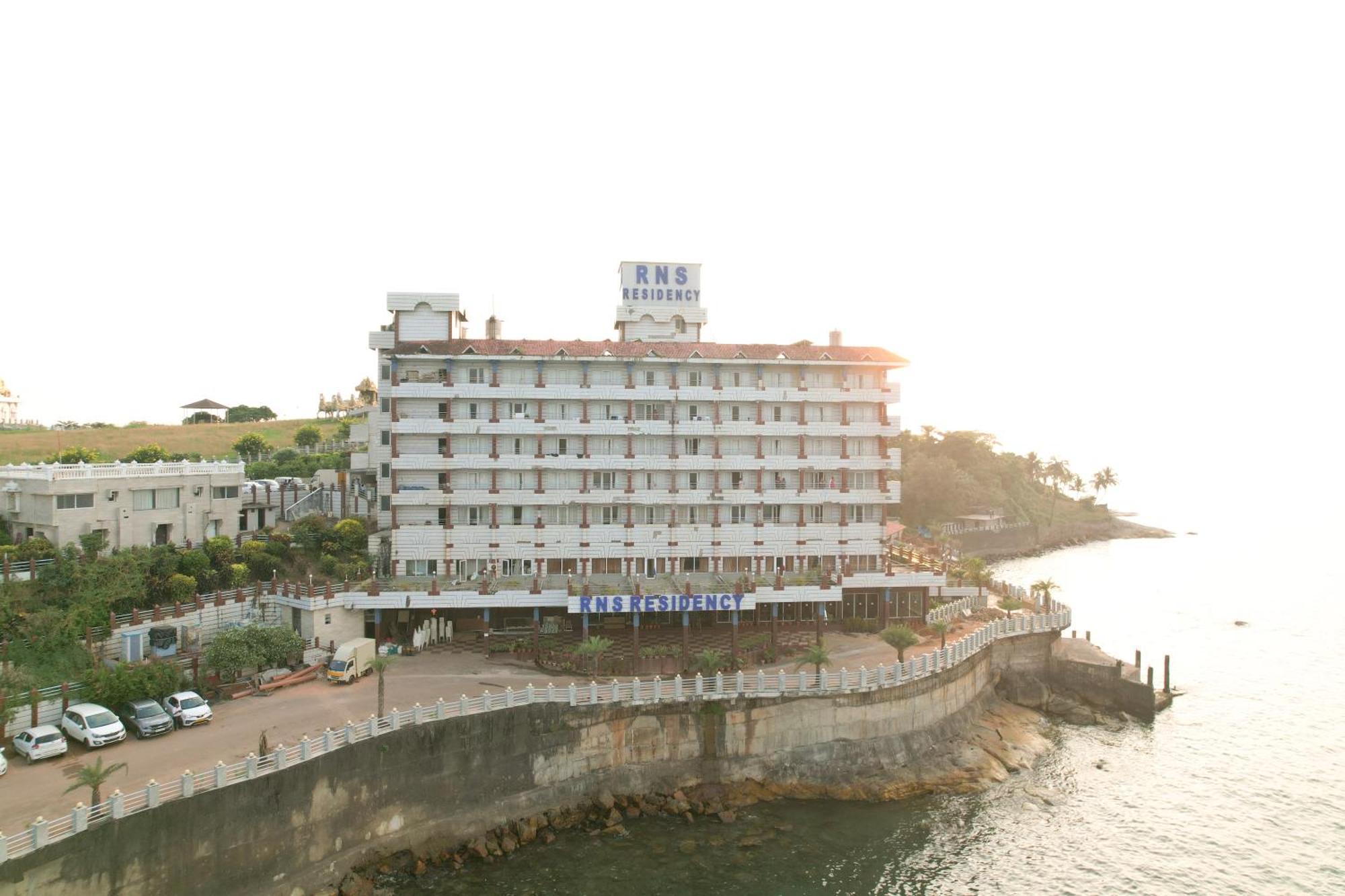 Готель Rns Residency Sea View Mavalli Екстер'єр фото