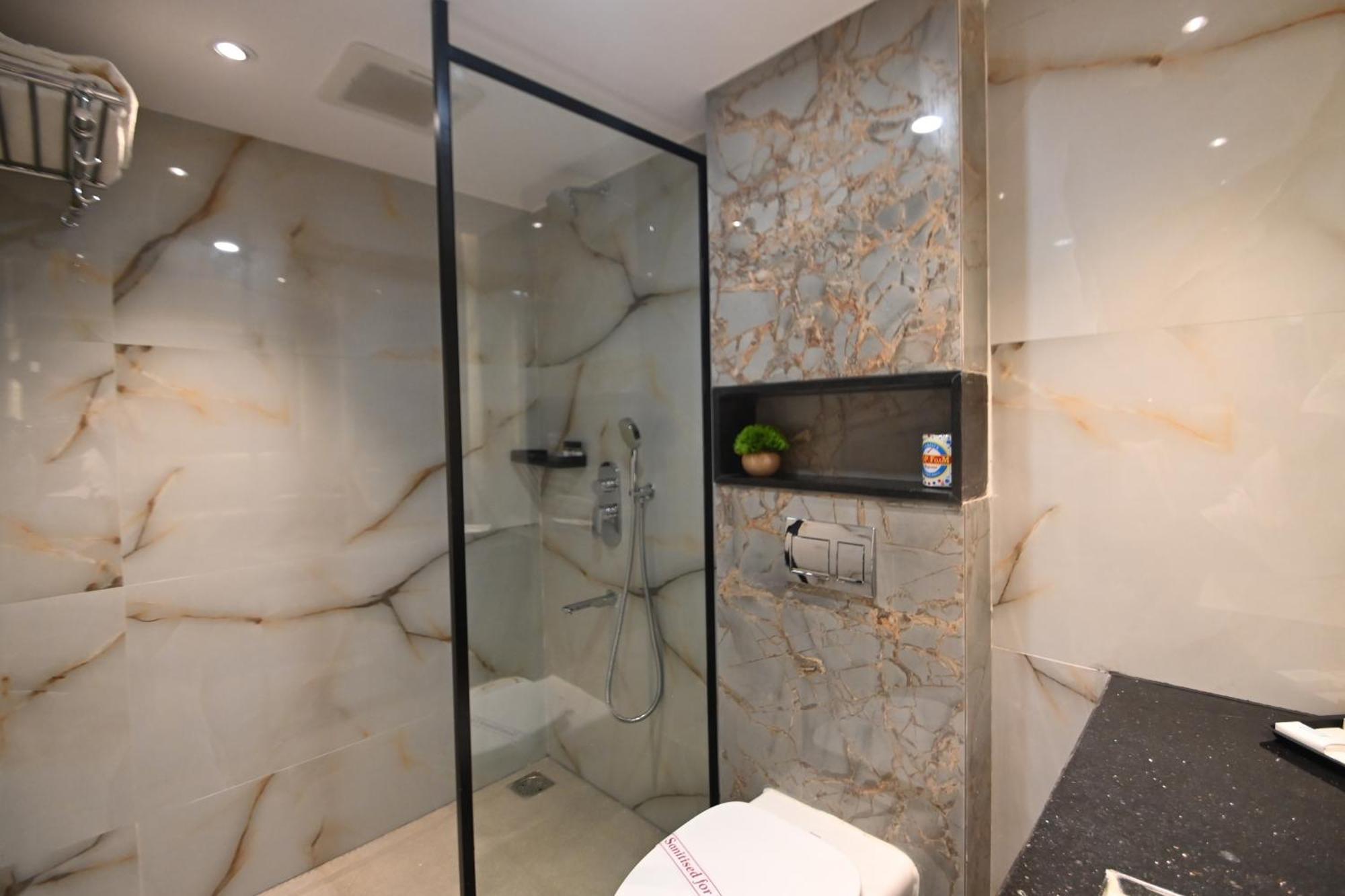 Готель Rns Residency Sea View Mavalli Екстер'єр фото
