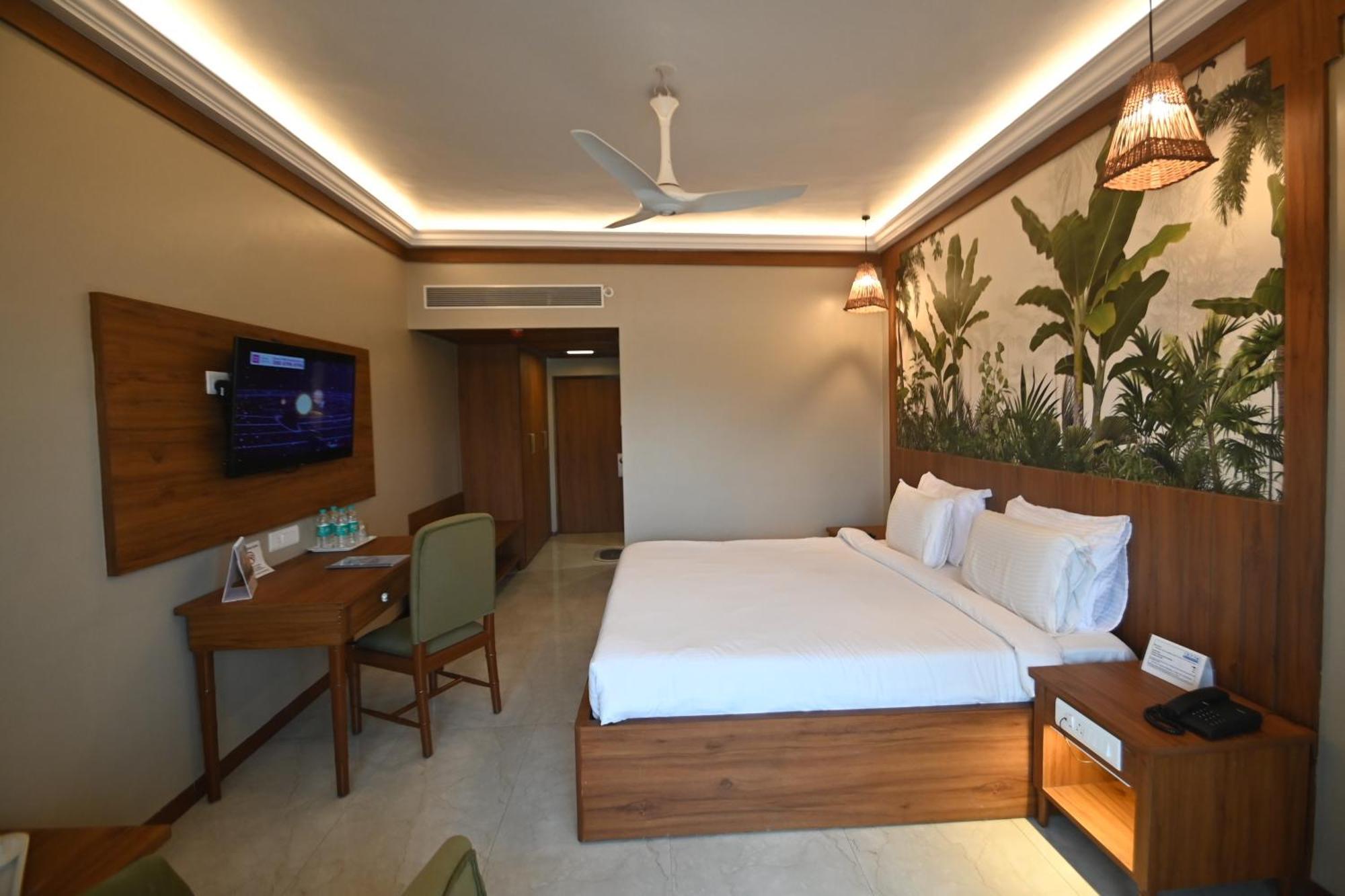Готель Rns Residency Sea View Mavalli Екстер'єр фото