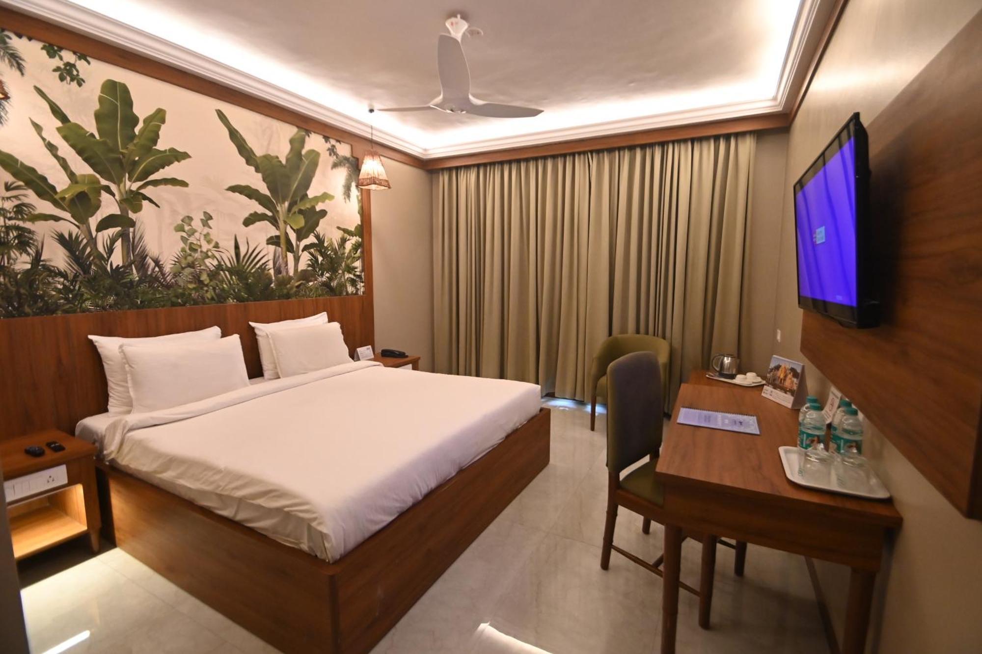 Готель Rns Residency Sea View Mavalli Екстер'єр фото
