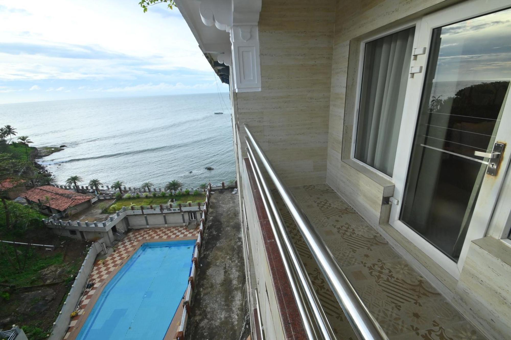 Готель Rns Residency Sea View Mavalli Екстер'єр фото