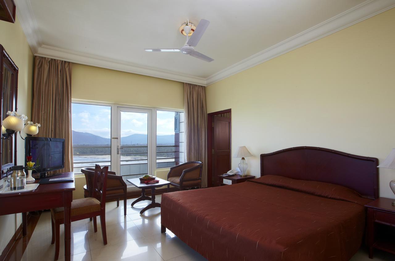 Готель Rns Residency Sea View Mavalli Екстер'єр фото