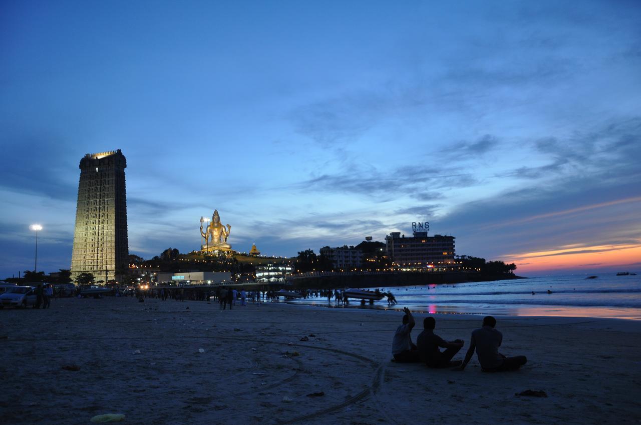 Готель Rns Residency Sea View Mavalli Екстер'єр фото